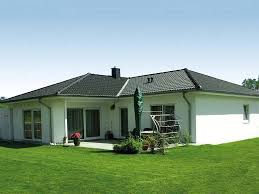 Ein haus zu bauen gehört neben familiengründung und beruflicher karriere zu den wichtigsten lebenszielen vieler menschen. Bungalow Exquisit 4 Stein Auf Stein