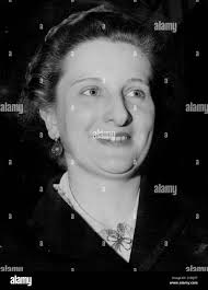 Wife of english cricketer hi-res stock photography and images