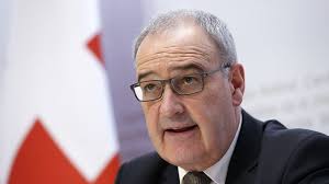 A member of the swiss people's party, he has been a member of the federal council since 2016. Conseil Federal Les Presidents Romands Ont Marque