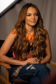 241 276 tykkäystä · 3 140 puhuu tästä. Leslie Grace