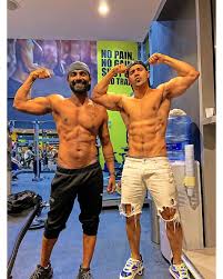 Varun Dhawan Biography 2020 Wiki Age Height Net Worth Girlfriend Dhawan made his acting debut with a karan. varun dhawan biography 2020 wiki age