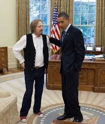 Tom Petty In The Oval Office With President Barack Obama The Coolest President In Tom Petty Petty Toms