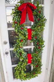 30 Diy Christmas Window Decorations Best Holiday Window Ideas