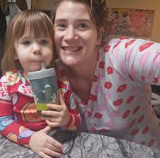 That sea salt caramel and maple goes crazyyyy 😮‍💨Happy fall yall 🍎🎃🍂🍁  Febreze yall did your thing with these 🫶