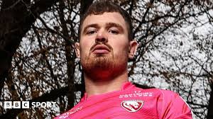 Alex Craig: Scarlets sign Scotland lock from Gloucester