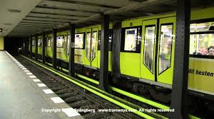 Elke dag worden duizenden nieuwe afbeeldingen van hoge kwaliteit toegevoegd. Bvg U Bahn Metro Trains At Zoologischer Garten Berlin Germany Youtube
