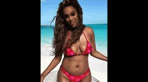 Tyra Banks Hot Compilation - Ebony Banks - EPORNER