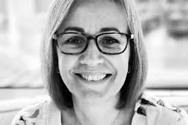 How can businesses best support people who are deaf?