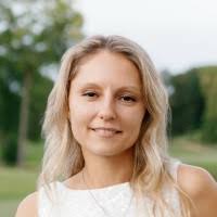 8 "Loch, Mba" profiles