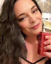 Lea McIntosh (@leamcintosh) • Instagram photos and videos