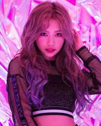 Carlyn No Black Label Just A Black Top Zgirls Hashtag On Twitter Amzx Girl Filipino Girl Kpop Girls