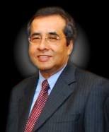 Ketua pengarang kumpulan bernama, datuk zakaria abdul wahab (tiga dari kiri) dan penasihat media uitm, prof dr azizil halim yahya (empat dari kanan). Another Brick In The Wall