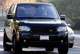 Kim Kardashian S Black Range Rover Check Out Full List Of Kim S Cars On Http Dailybulletsblog Com Unbelievable Range Rover Black Kardashian Cars Range Rover