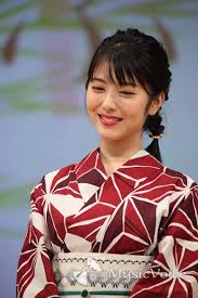 She won the grand prix in the second flyingdog audition in 2017. ãƒ†ã‚¹ãƒˆã¯ãƒãƒ¥ãƒ¼ã™ã‚‹ã®ã‹ãª æµœè¾ºç¾Žæ³¢ åˆã€…ã—ãåˆã‚­ã‚¹ã‚·ãƒ¼ãƒ³å›žé¡§ ã‚¨ãƒ³ã‚¿ãƒ¡