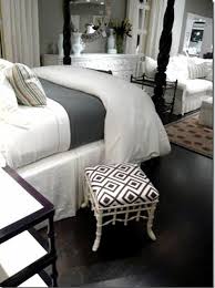 Love Love Love Grey So Serene And Elegant This Former Life Long Warm Earth Tone Girl Is Gone I Want Cool Elegant A Home Home Bedroom Remodel Bedroom