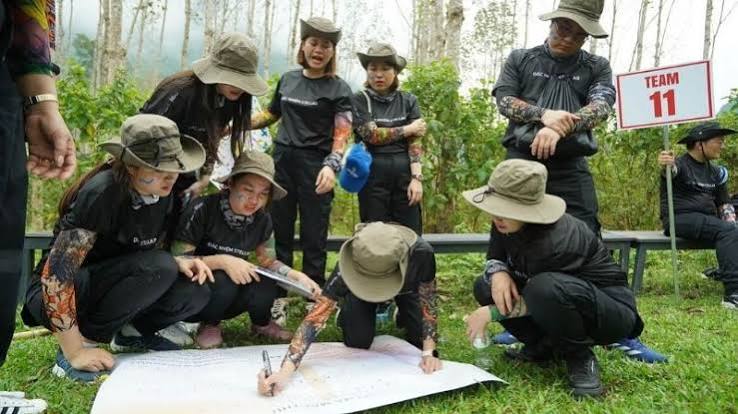 Tr&ograve; chơi giải mật thư tiếp sức