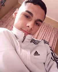 Briiaan Abel Roman Bl (@_brian._.abel73) · Instagram 照片和Reels