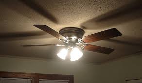 Before you turn a ceiling fan on this spring, make sure the blades are set to spin counterclockwise as seen from below. How And Why To Change The Direction Of Your Ceiling Fans In Summer And Winter Green Living Ideas