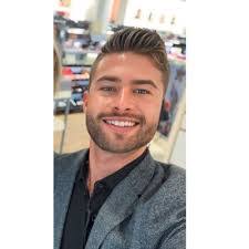 Danielle Beemer's Instagram, Twitter & Facebook