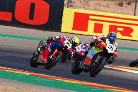 Ever wondered what the main differences between motogp and the fim superbike world championship are? Servus Tv Live Superbike Wm In Frankreich Am Samstag Und Sonntag Motorradreporter