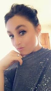 Katie Kohl's Instagram, Twitter & Facebook