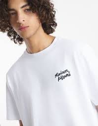 Uniqlo Kemeja Shirt Salur Garis Unisex, Fesyen Pria, Pakaian , Atasan di  Carousell