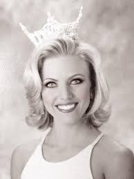 Karen Herd's Instagram, Twitter & Facebook