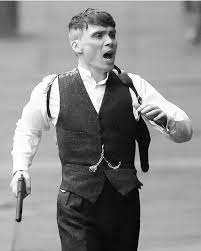 Scopri come ottenere l'haircut alla tommy shelby perfetto. Cillian Murphy As Thomas Shelby In Peaky Blinders Stile Serie Tv Attore