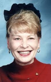 Bernadette Walton's Instagram, Twitter & Facebook