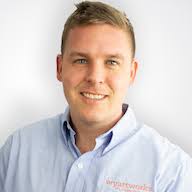 Bluelight: Real-Time KPI Dashboards & Leaderboards for Service Businesses