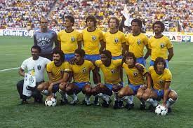 | see more about brasil, seleção and brasileira. Faltou 78 Para O Brasil Ganhar 82 Ou Uma Derrota Na Hora Certa Peron Na Arquibancada Ge