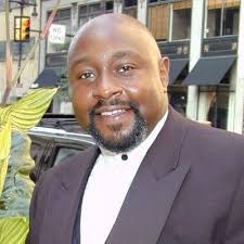 Ernest Terry (@anernestvoice)