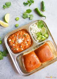 Mashed fresh vegetables simmered in butter and lightly spiced. Easy One Pot Mumbai Pav Bhaji Spiced Mashed Vegetables Piping Pot Curry