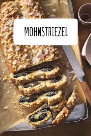 Mohnstriezel Rezept Rezept Rezepte Hefekuchen Rezept Mohnstrudel