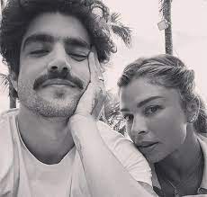 Desde setembro rolam rumores indicando que caio castro e grazi massafera estão em um relacionamento. Caio Castro Diz Que Um Dia Olhou Diferente Para Grazi Massafera E Surpreende Ao Revelar Que O Namoro Tem Mais Tempo Do Que Imaginavamos Confira Estrelando
