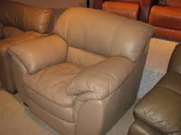 Decoro black leather couch and matching loveseat for in mill. Leather Sofa Decoro Leather Sofa Price