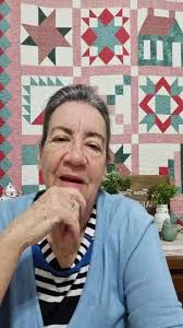 Esse papo foi tão bom, mas tão bom!, que o tempo passou e a gente nem  notou..., Falamos de nomes dos quilts, que algumas vezes levam o nome dos  blocos dos quais são feitos e outras vezes de um ...