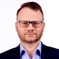 700+ profile według frazy „Kalinowski”