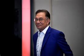 Kes liwat anwar ibrahim i merupakan kes yang melibatkan bekas timbalan perdana menteri 4 5 anwar ibrahim tidak melakukan perkara sama selepas itu bagi menentang dakwaan azizan. Kes Rayuan Anwar Berhubung Sabitan Liwat Didengar Januari 2021 Malaysianow