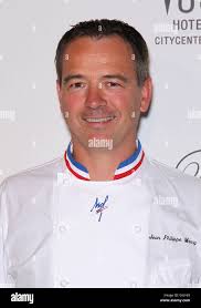 Maury hi-res stock photography and images