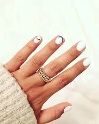 Bat An Eye Simple Nail Designs Simple Nails Minimalist Nails