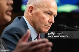 166 Max Mckenzie Photos & High Res Pictures