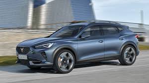 You'll need to pay £38,625 for the 'vz1' trim level and £40,260 for the vz2 version, meaning the latter is just over the threshold. Cupra Formentor Plug In Hybrid Als Erstes Eigenstandiges Modell
