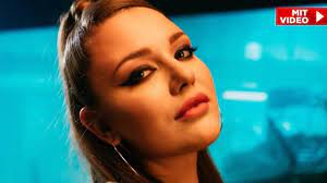 Januar laufen die neuen folgen und hier findet ihr alle informationen im überblick. Dsds Fruhere Obdachlose Olga Jung Will Jetzt Superstar Werden Unterhaltung Dsds Bild De