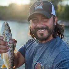 Happy Anniversary to this hot mama! Best mom in the Universe. Best partner  in crime I could ever ask for. Here's to 11 years and a million more! 🥂💫  Love ya babe!