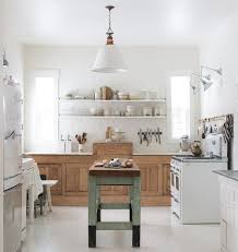 Vuelta a la naturaleza pero con un toque de modernidad. Como Crear Una Cocina De Estilo Rustico Actual