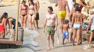 We did not find results for: Erdal Besikcioglu Cesme De Tatil Yapiyor Magazin Haberleri