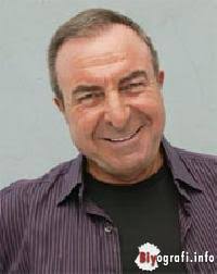 He is one of the richest actor who was born in turkey. Zafer Ergin Biyografi Info
