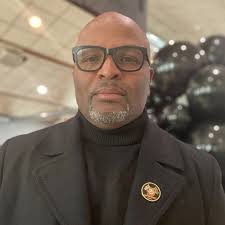 Speakers — One Bead