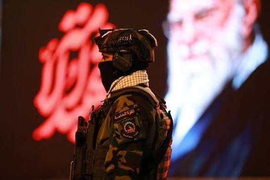 امریکی صدر کے ساتھ کوئی بات نہیں ہوئی، وہ ہمارے اہداف کا سُن کر پیچھے ہٹ گئے: پاسدارانِ انقلاب سے منسلک ایرانی خبر رساں ادارے فارس کا دعویٰ مزید تفصیل: https://bbc.in/3NBjKfi